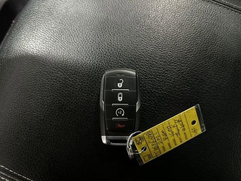 Used 2021 RAM 1500 Big Horn image 32