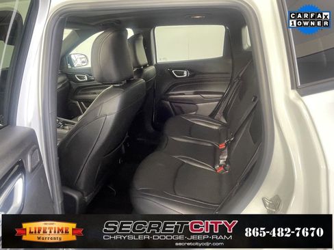 Used 2024 Jeep Compass Limited w/ High Altitude Package image 22