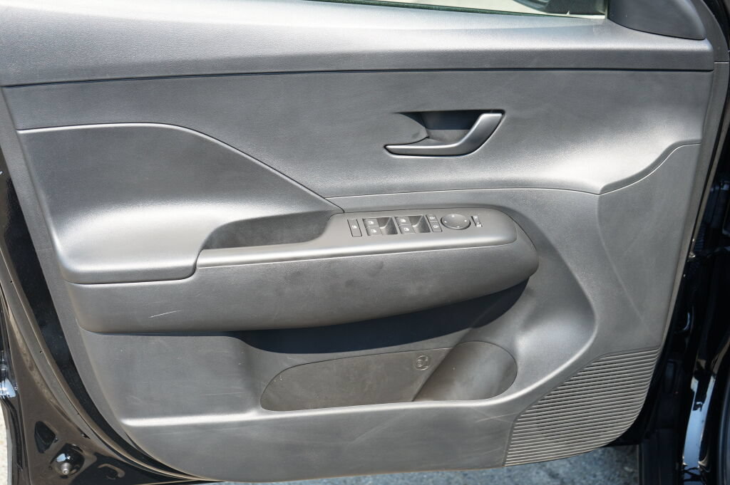 Certified 2026 Hyundai Kona SE AWD/4WD image 13