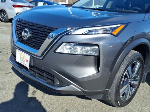 Certified 2023 Nissan Rogue SL w/ SL Premium Package image 7