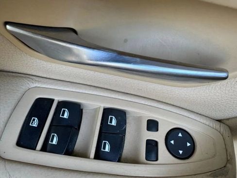 Used 2013 BMW 328i Sedan image 14