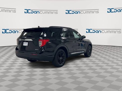 Used 2022 Ford Explorer XLT AWD/4WD image 8