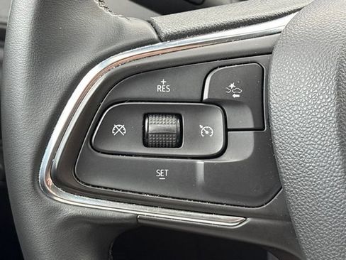 Used 2025 Buick Encore GX Sport Touring AWD/4WD image 19