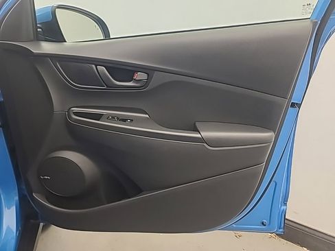 Used 2020 Hyundai Kona SEL Plus AWD/4WD image 13