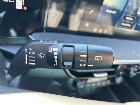 New 2026 Nissan Kicks SV image 22