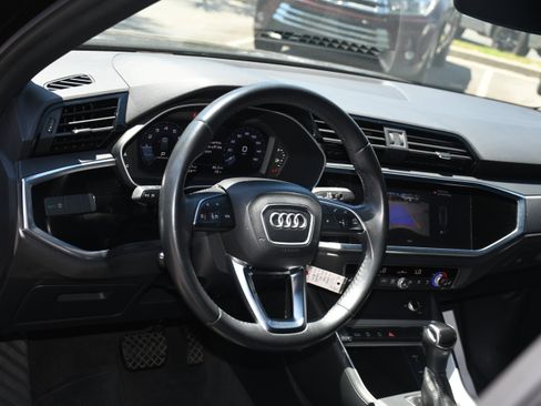 Used 2020 Audi Q3 2.0T Premium AWD/4WD image 8