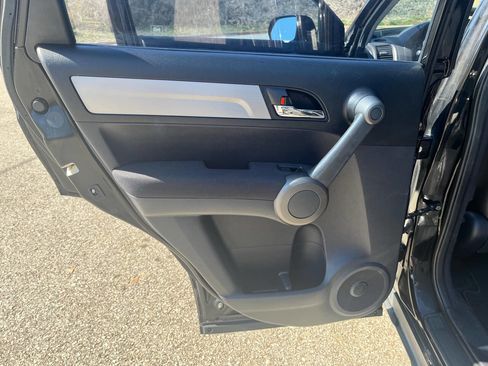 Used 2010 Honda CR-V LX image 10