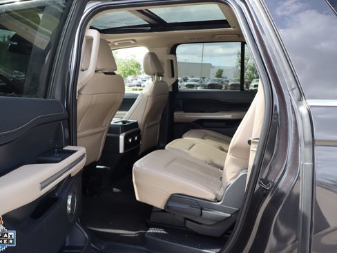 Used 2024 Ford Expedition Max Limited AWD/4WD image 27