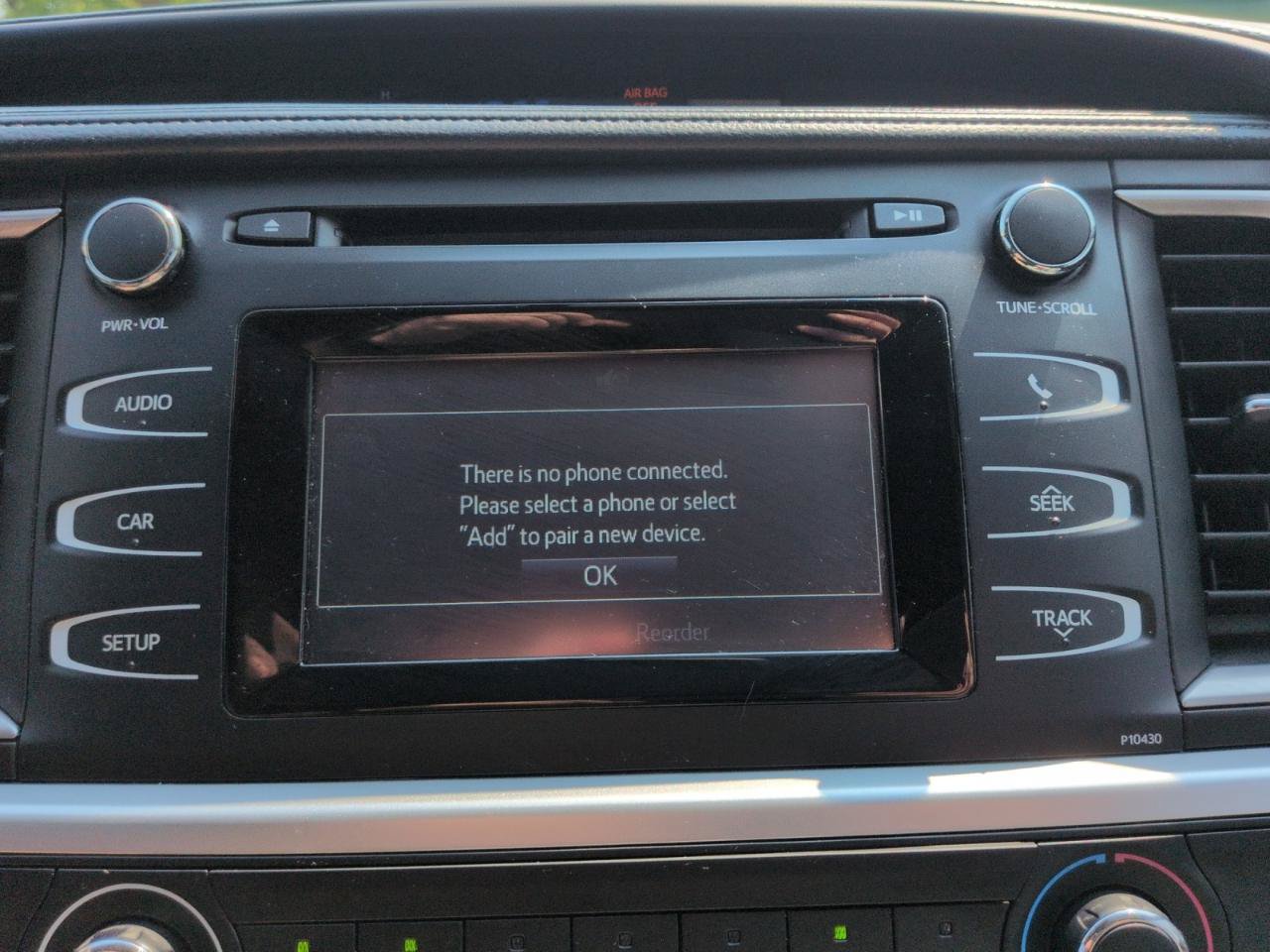 Used 2015 Toyota Highlander LE FWD image 23