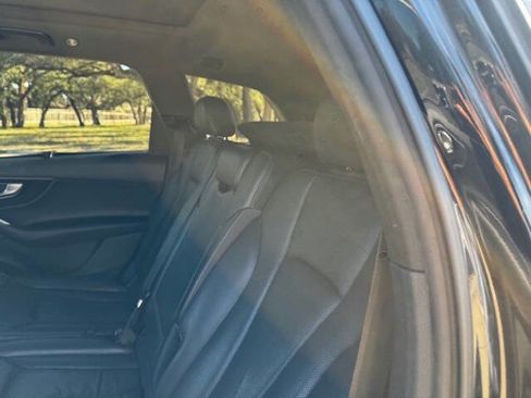 Used 2017 Audi Q7 3.0T Premium Plus image 48