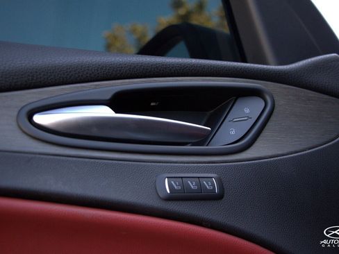 Used 2019 Alfa Romeo Stelvio Ti image 31