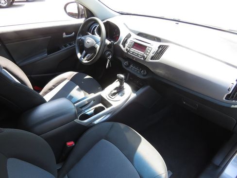 Used 2016 Kia Sportage LX AWD/4WD image 13