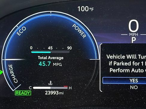 Used 2025 Toyota Camry XLE w/ Premium Package FWD image 11