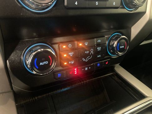 Used 2020 Ford F350 Lariat w/ Lariat Ultimate Package image 9