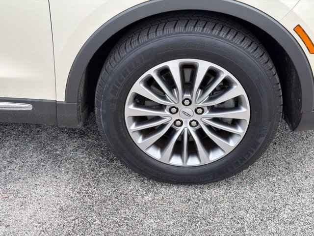 Used 2016 Lincoln MKX Select FWD image 10