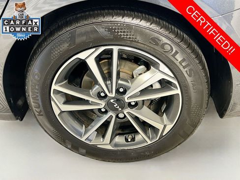 Certified 2023 Kia Forte LXS FWD image 29