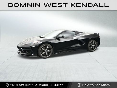 Used 2021 Chevrolet Corvette Stingray Premium Conv w/ Z51 Performance Package image 7