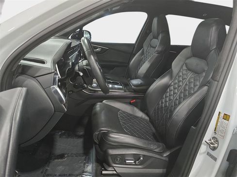 Used 2021 Audi SQ7 Prestige w/ Prestige Package image 14