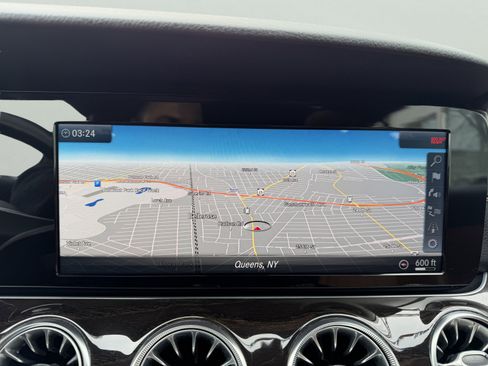 Used 2018 Mercedes-Benz E 400 E 400 image 38