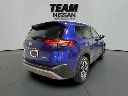 Used 2021 Nissan Rogue SV w/ Premium Package image 7