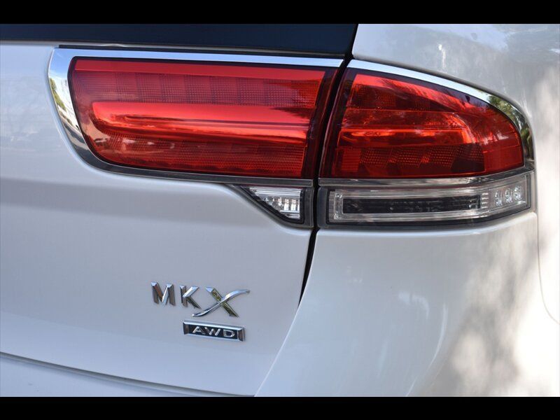Used 2013 Lincoln MKX AWD image 51