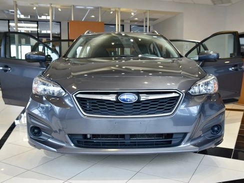 Used 2018 Subaru Impreza 2.0i Premium image 2