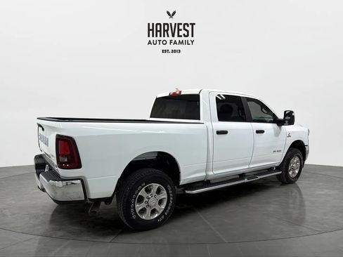 Used 2026 RAM 2500 Big Horn AWD/4WD image 7
