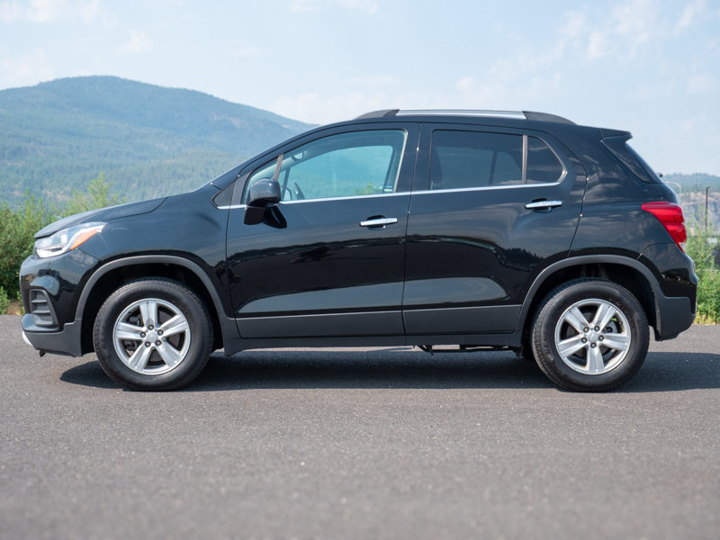 Used 2020 Chevrolet Trax LT w/ Driver Confidence Package AWD/4WD image 6