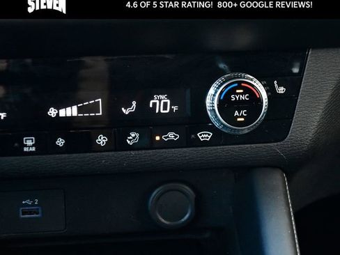 Used 2023 Mitsubishi Outlander SE image 26