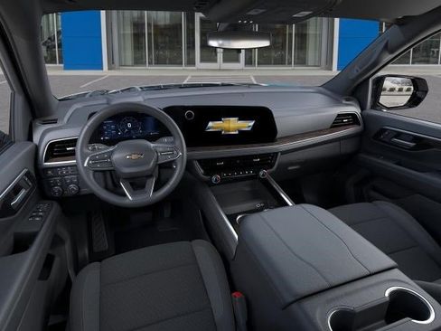New 2025 Chevrolet Suburban LS AWD/4WD image 15