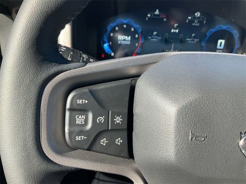 New 2025 Ford Bronco Outer Banks w/ Sasquatch Package image 19