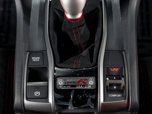 Used 2021 Honda Civic Type R Limited image 31