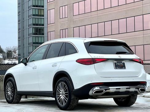 Certified 2026 Mercedes-Benz GLC 300 4MATIC image 4