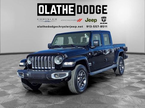 Used 2020 Jeep Gladiator Overland image 1