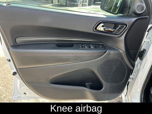 Used 2025 Dodge Durango GT image 17