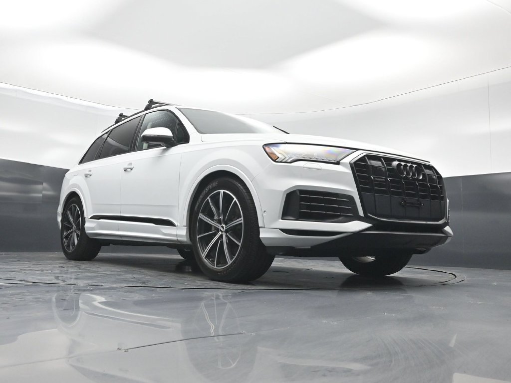 Used 2021 Audi Q7 3.0T Prestige w/ Prestige Package AWD/4WD image 41