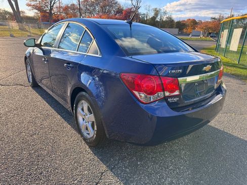Used 2013 Chevrolet Cruze LT image 4
