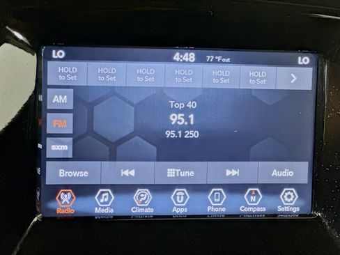 Used 2020 Jeep Compass Latitude FWD image 21