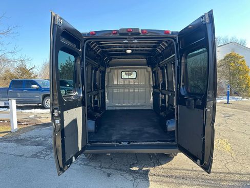 Used 2023 RAM ProMaster 2500 image 33