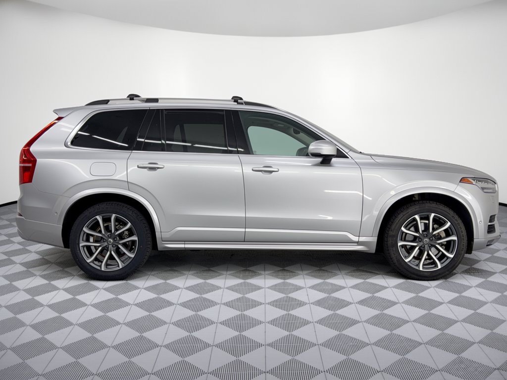 Used 2019 Volvo XC90 T6 Momentum w/ Advanced Package AWD/4WD image 8