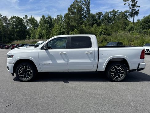 Used 2026 RAM 1500 Laramie w/ Sport Appearance Package AWD/4WD image 8