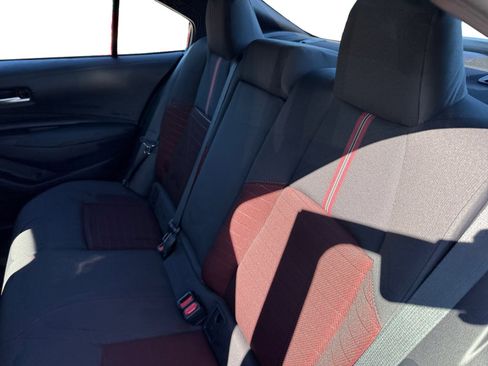 Used 2025 Toyota Corolla SE image 16
