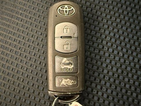 Used 2017 Toyota Yaris iA image 16