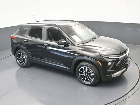 Used 2024 Chevrolet TrailBlazer LT image 49