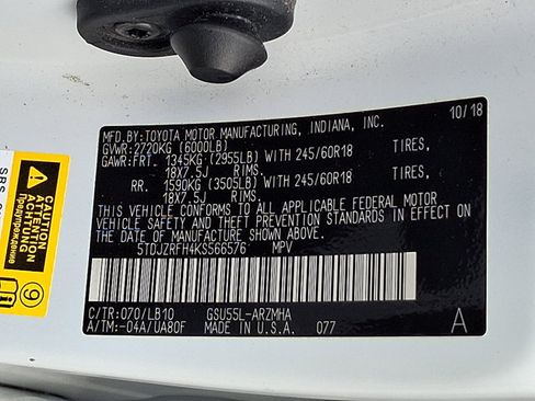 Used 2019 Toyota Highlander XLE AWD/4WD image 26