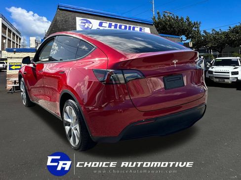 Used 2023 Tesla Model Y AWD image 5