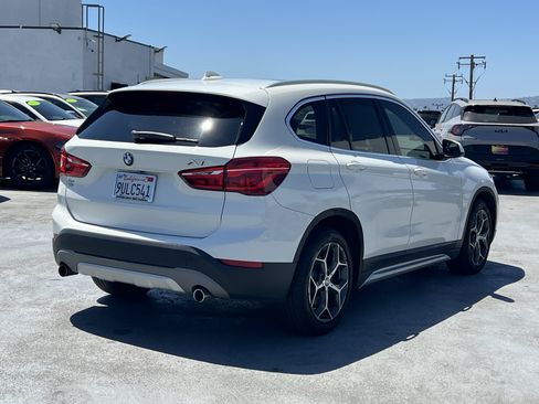 Used 2018 BMW X1 xDrive28i AWD/4WD image 7