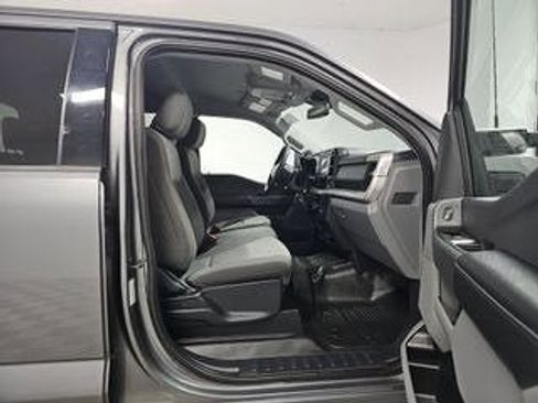 Used 2023 Ford F350 XLT image 9