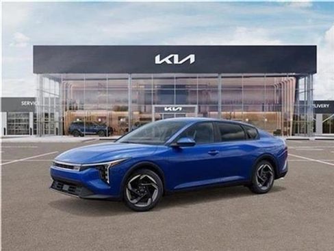 New 2025 Kia K4 EX image 30