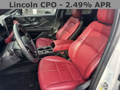 Certified 2025 Lincoln Corsair Reserve image 13